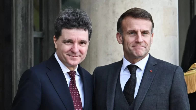 Nicușor Dan anunță de la Paris că Emmanuel Macron va vizita România în 2026. Concluziile întâlnirii de azi a celor doi președinți