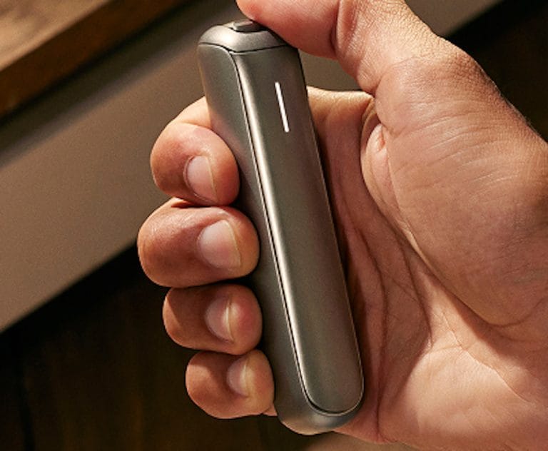 Experimentează mai mult cu Ploom AURA