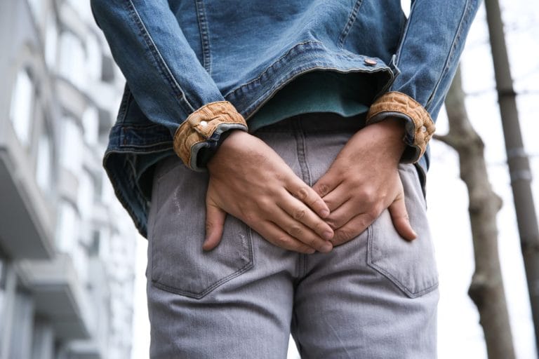 Condiloamele acuminate (negii anali): De ce reapar?