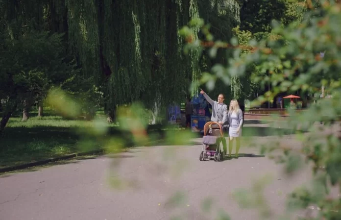 oameni-in-parc Prognoza meteo