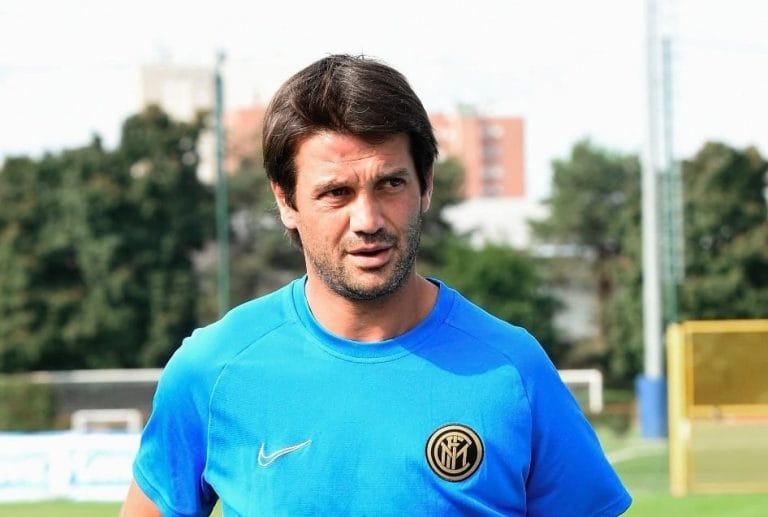 Hagi îl felicită pe Chivu