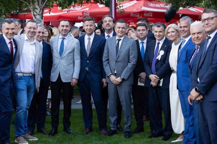 Sorin Grindeanu împreună cu puciştii din PNL