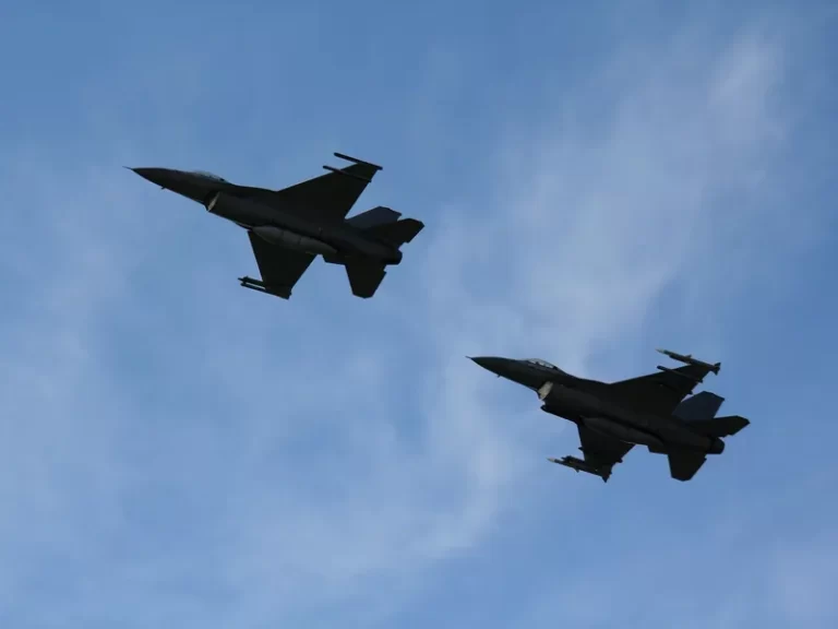 NATO au doborât o dronă rusească deasupra Letoniei. De ce în România nu au fost interceptate