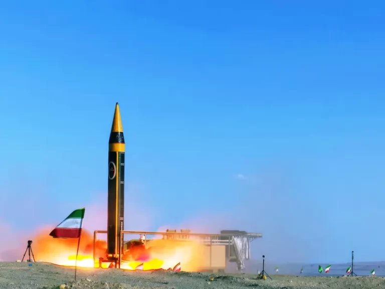 Iran a reluat atacurile asupra bazelor SUA. Dacă lansează