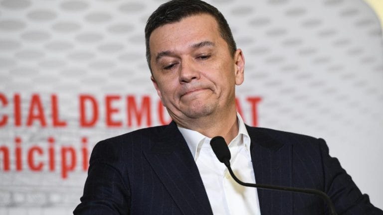 Grindeanu cere comisie de criză în Parlament: „România e neguvernată”