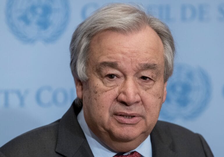 Zelenski cere acțiuni ferme împotriva Rusiei după valul de lovituri lansate de trupele Rusiei. Discuții cu secretarul general al ONU
