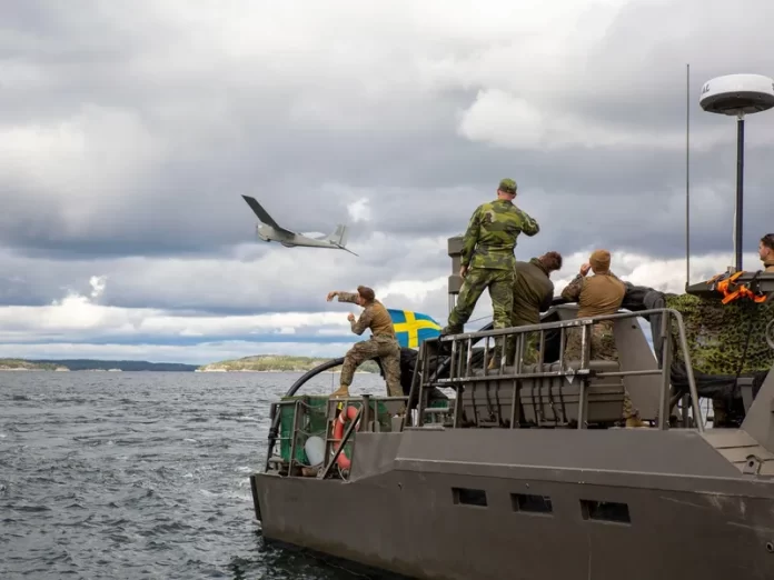 6-23 Suedia trimite avioane Gripen și nave de război în Finlanda