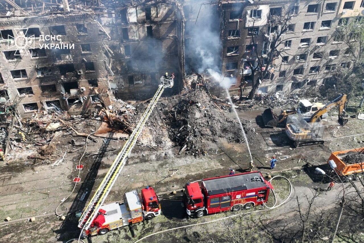 Atac în Ucraina: Drone rusești au lovit un centru comercial