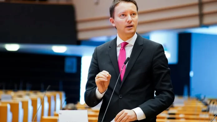 Siegfried Mureşan îşi prezintă programul de guvernare