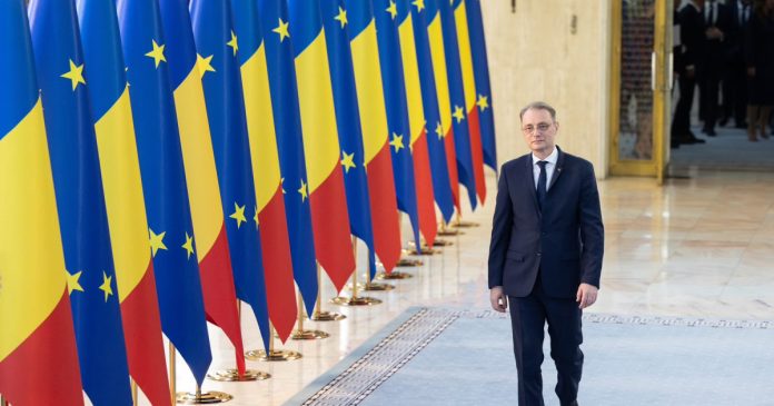 luca-niculescu-discuta-cu-mugur-isarescu-la-bnr-despre-prioritatile-bugetare-4b5059 Luca Niculescu discută cu Mugur Isărescu la BNR despre prioritățile bugetare